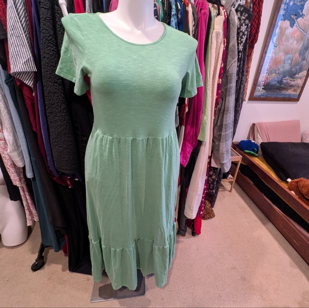 Old Navy Light Green Midi Dress - M